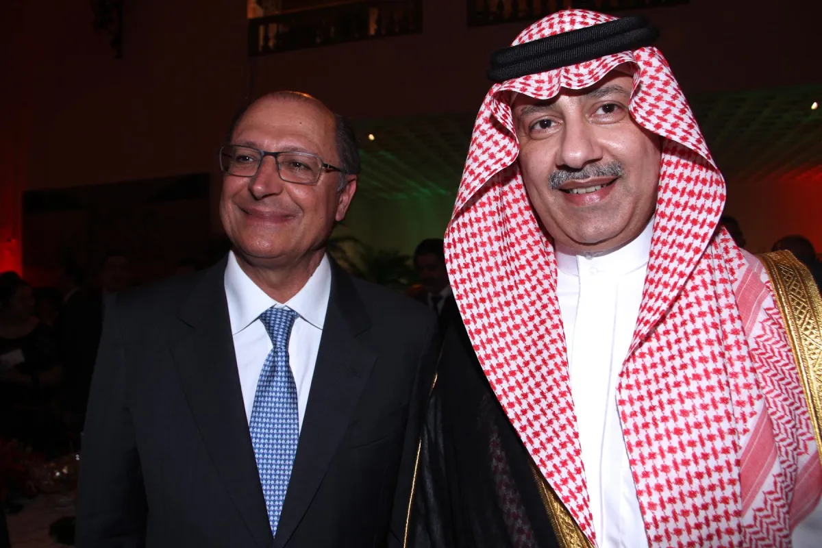 Prêmio Internacional Sheikh Hamad desembarca no Brasil para fomentar traduções de excelência entre português e árabe