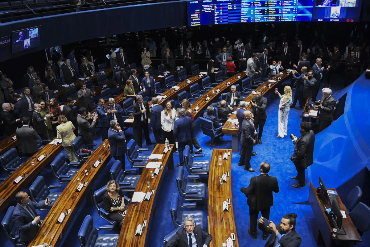 Senado aprova nova lei do MEI com teto ampliado para R$ 140 mil e perdão bilionário de dívidas