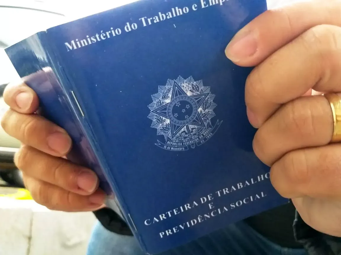 Agência do Trabalho divulga vagas de emprego em Petrolina, Araripina e Salgueiro